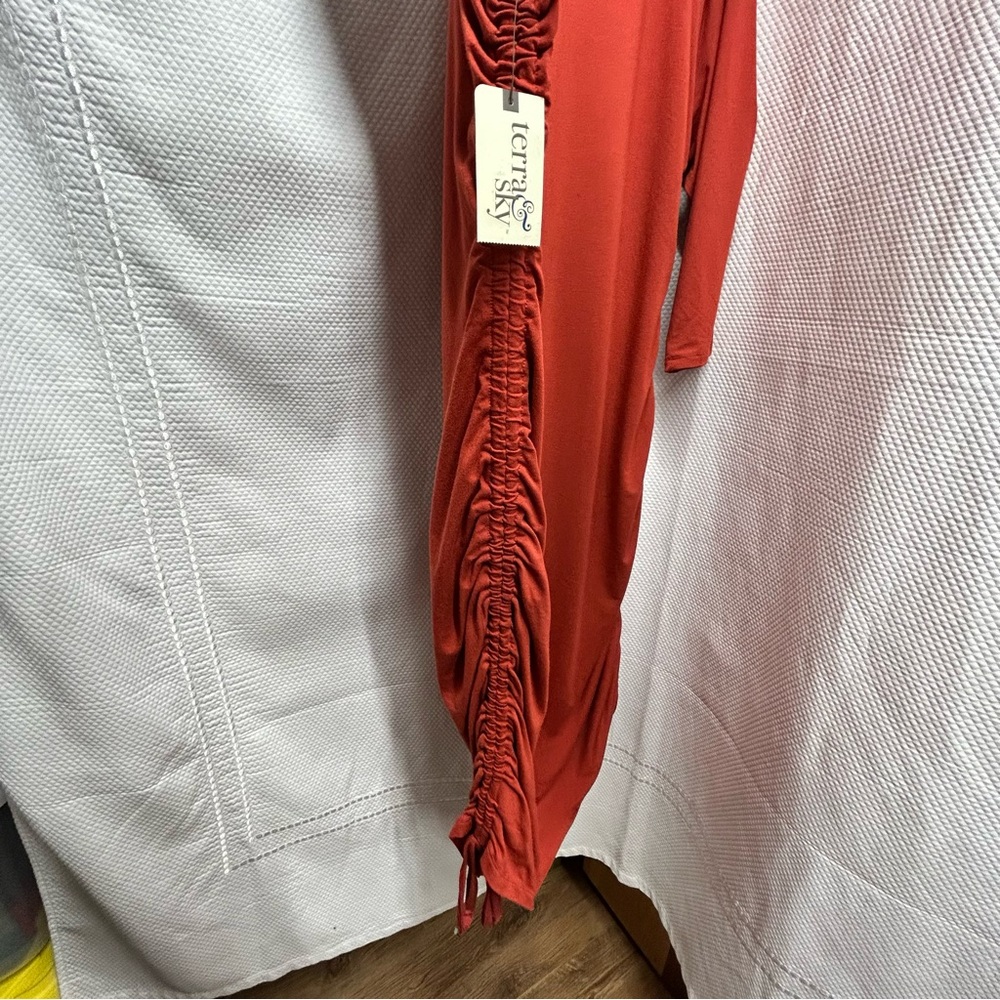 Terra & Sky Red Double Ruched Dress with Dolman Sleeves size 14W OX - Picture 4 of 6